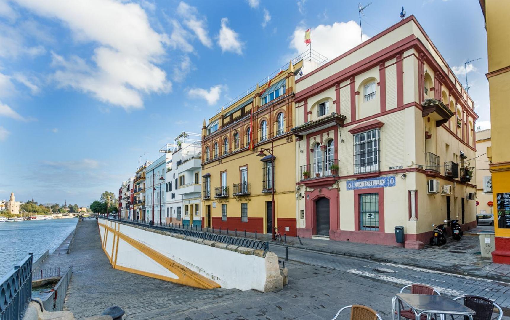 Sunterrace Loft-Triana'S Star, 10' From City Center! Seville Luaran gambar